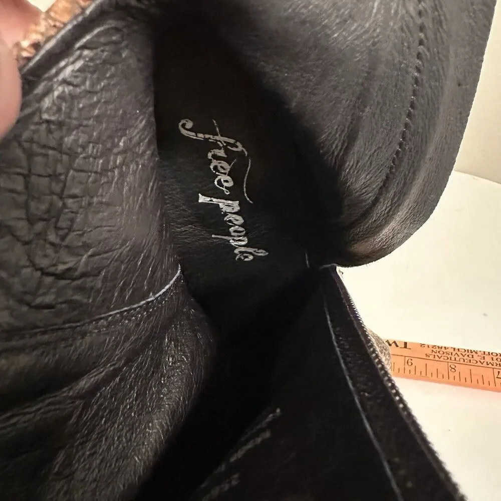 Free People Cybill Snake Print Leather Ankle Boots‎ Size 7.5